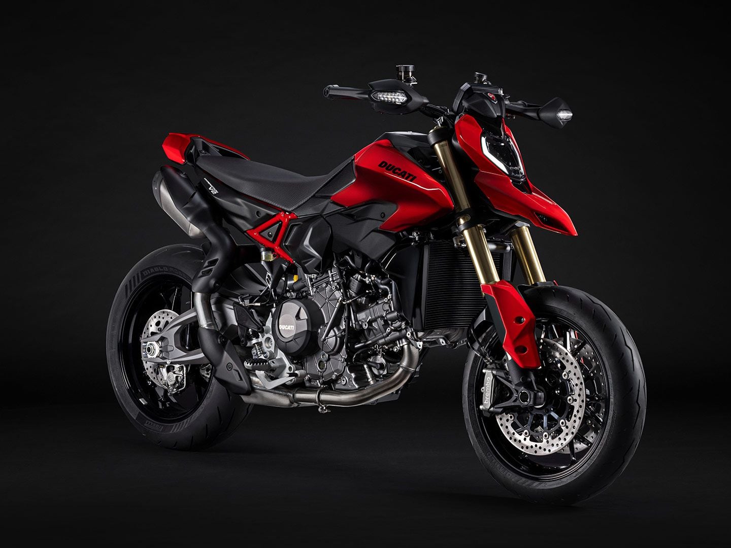 Ducati Hypermotard V2