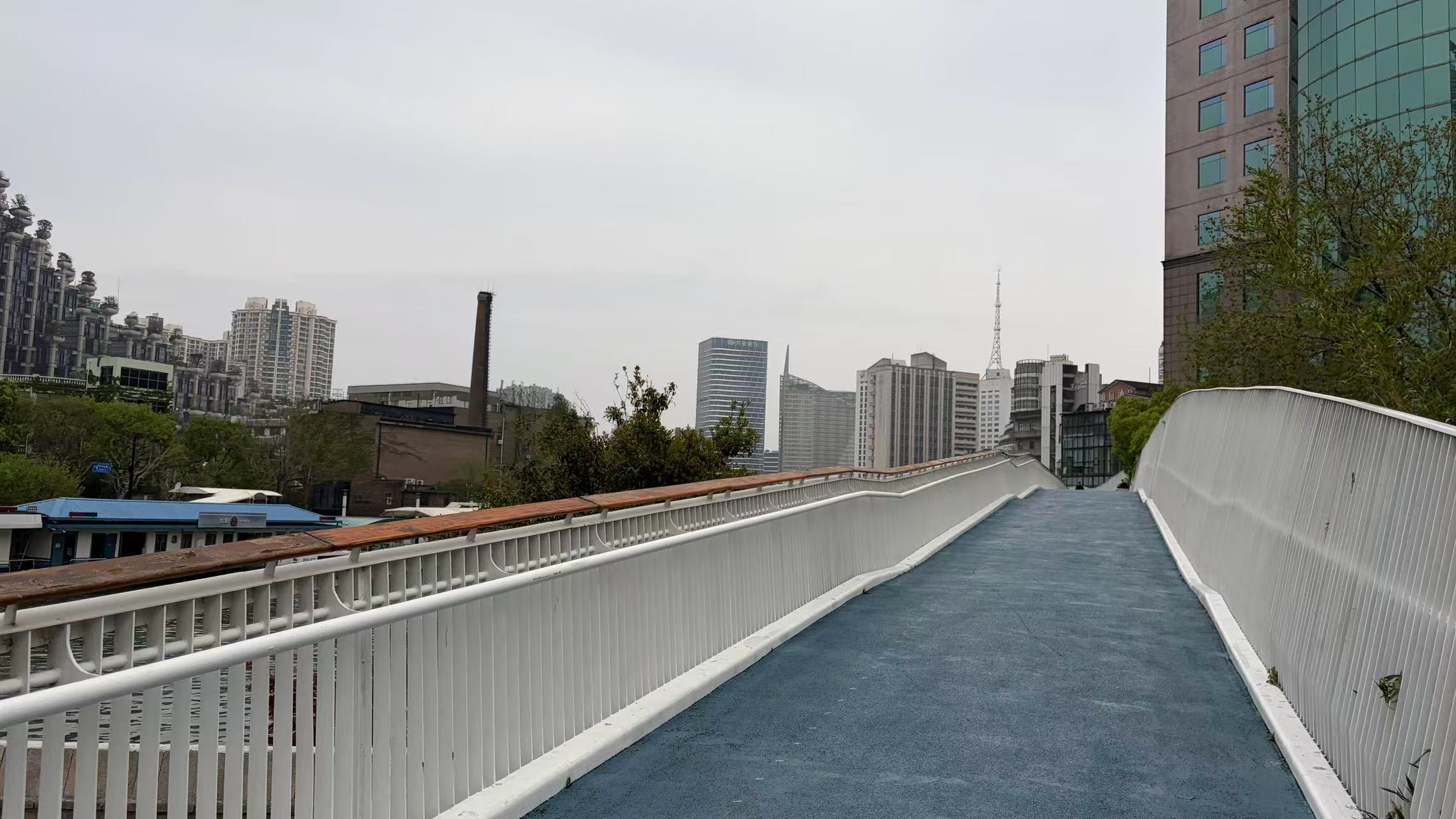 苏州河步道天桥