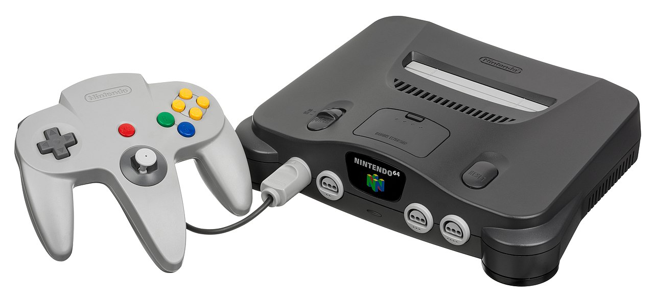 Nintendo 64 主机与原版手柄，《时之笛》正是这一平台的王牌作品